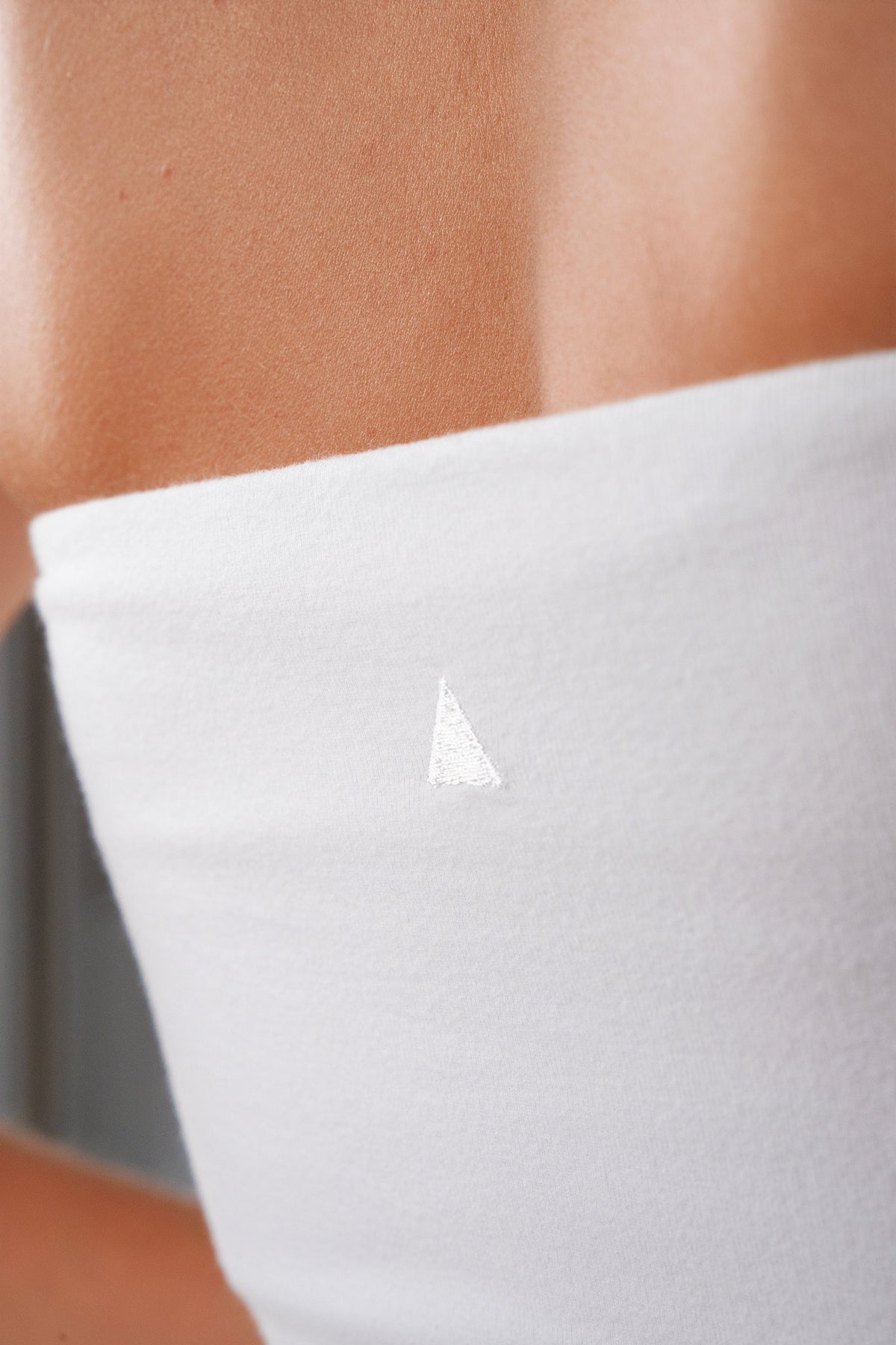 Vitality Basis® Tube Top - Snow