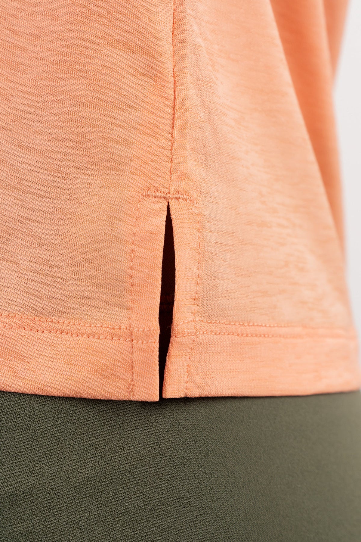 Vitality Flow Simple Tee - Light Peach