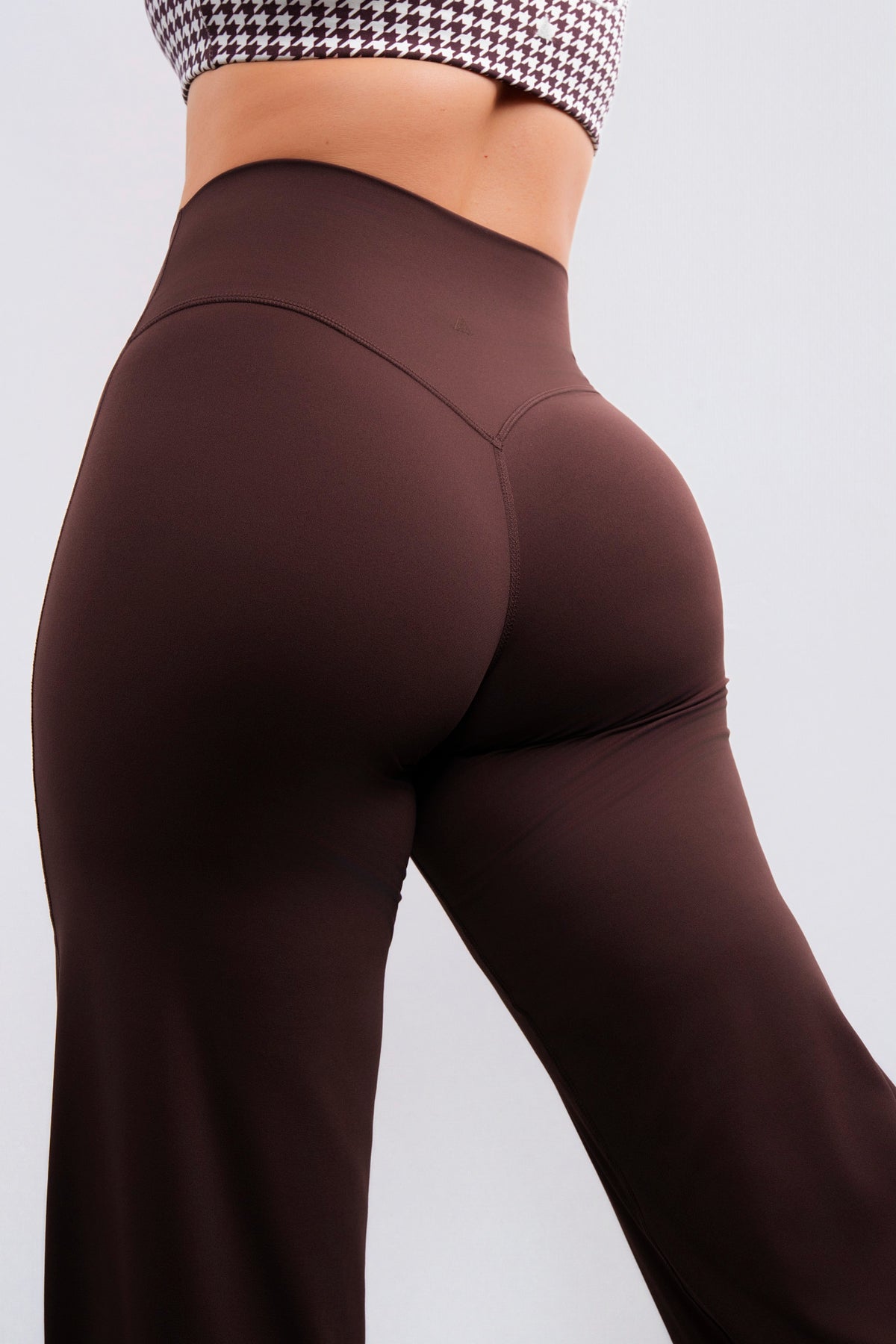 Cloud II® Relaxed Trouser - Fudge