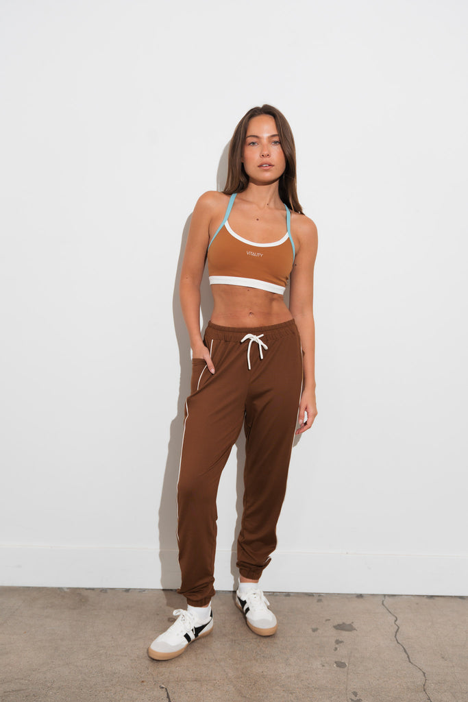 Vitality Motive® Jogger - Toffee Contrast