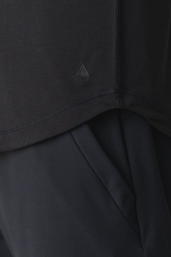 Vitality Adapt® Long Sleeve - Midnight