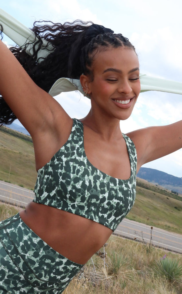 Vitality Pulse® Core Bra - Olive Feline